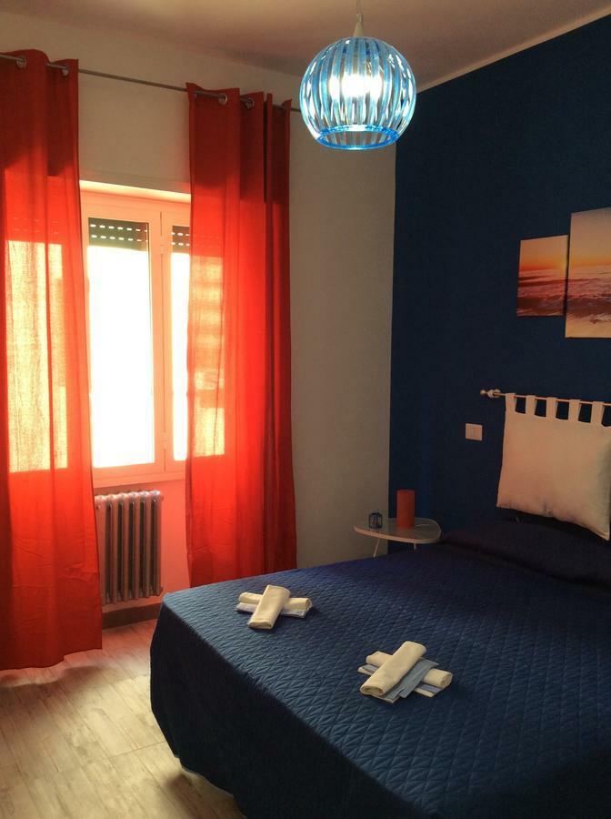 Like Family House Bed & Breakfast Rome Exterior photo
